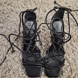Vince Camuto Strappy Lace Up Heels Black Textured Sandals 8M